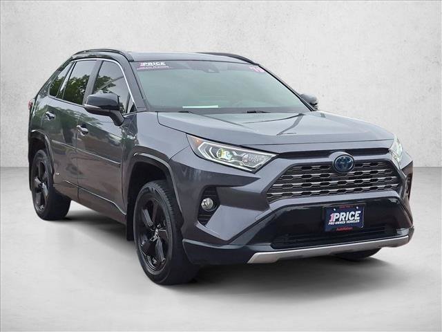 Used 2019 Toyota RAV4 XSE w/ Carpet Mat Package AWD/4WD image 3
