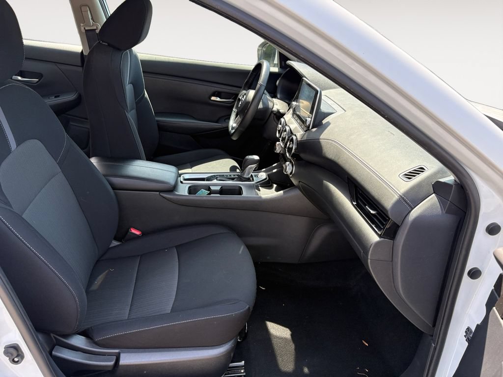 Used 2023 Nissan Sentra SV FWD image 15