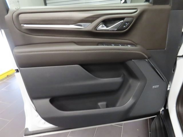 Used 2024 GMC Yukon XL Denali image 14