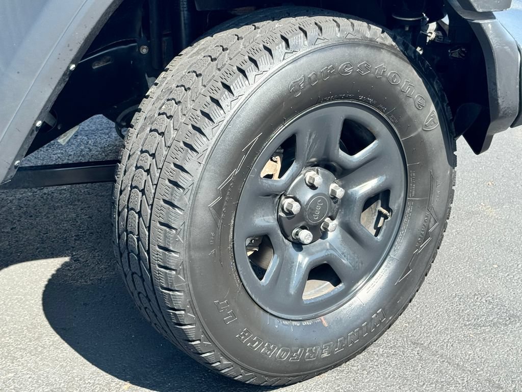 Used 2022 Jeep Wrangler Sport AWD/4WD image 9
