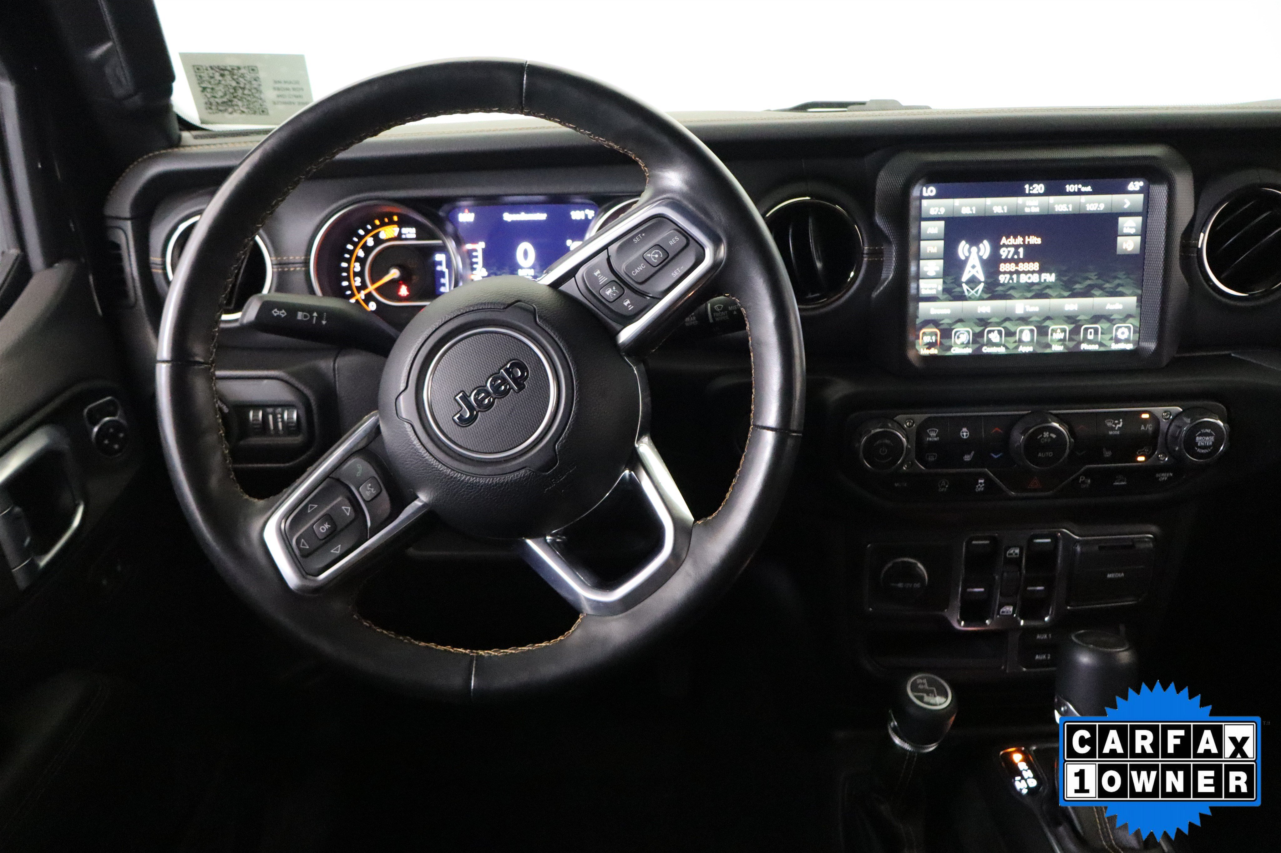 Used 2022 Jeep Wrangler Unlimited Sahara AWD/4WD image 18