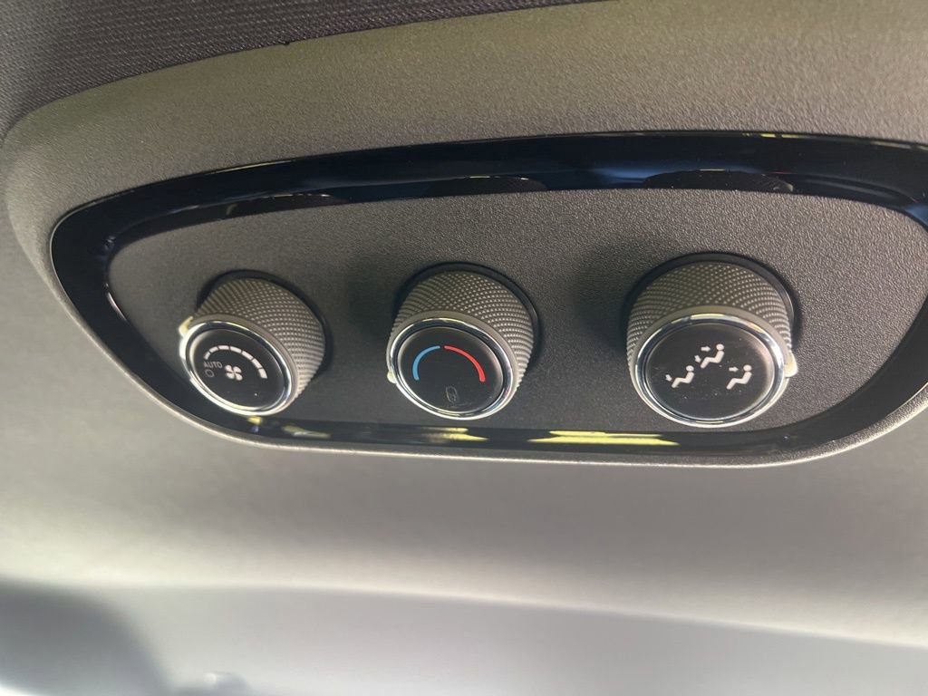 Certified 2024 Dodge Durango R/T w/ Blacktop Package image 26