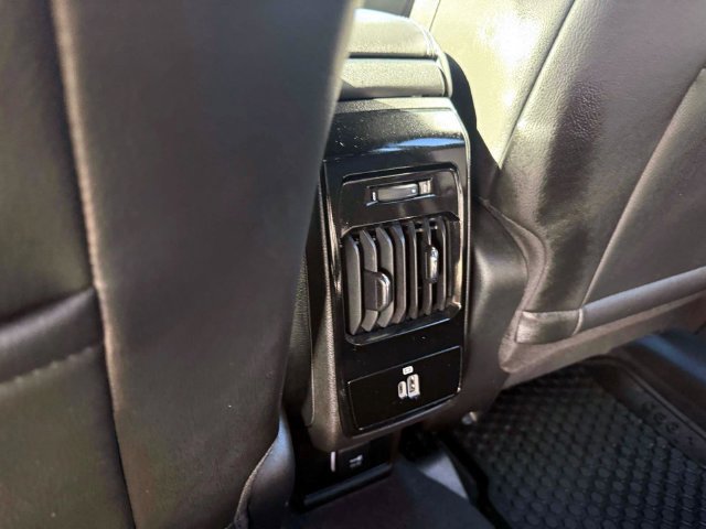 Certified 2023 Jeep Compass Latitude w/ Convenience Group AWD/4WD image 14
