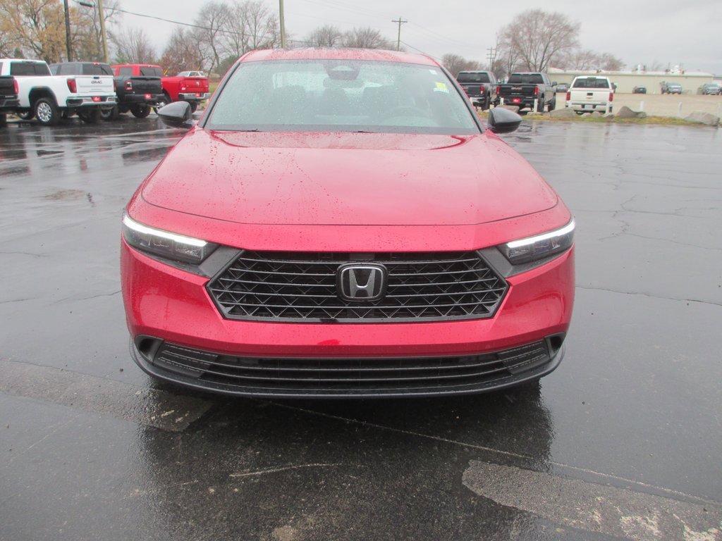 Used 2025 Honda Accord Sport image 9