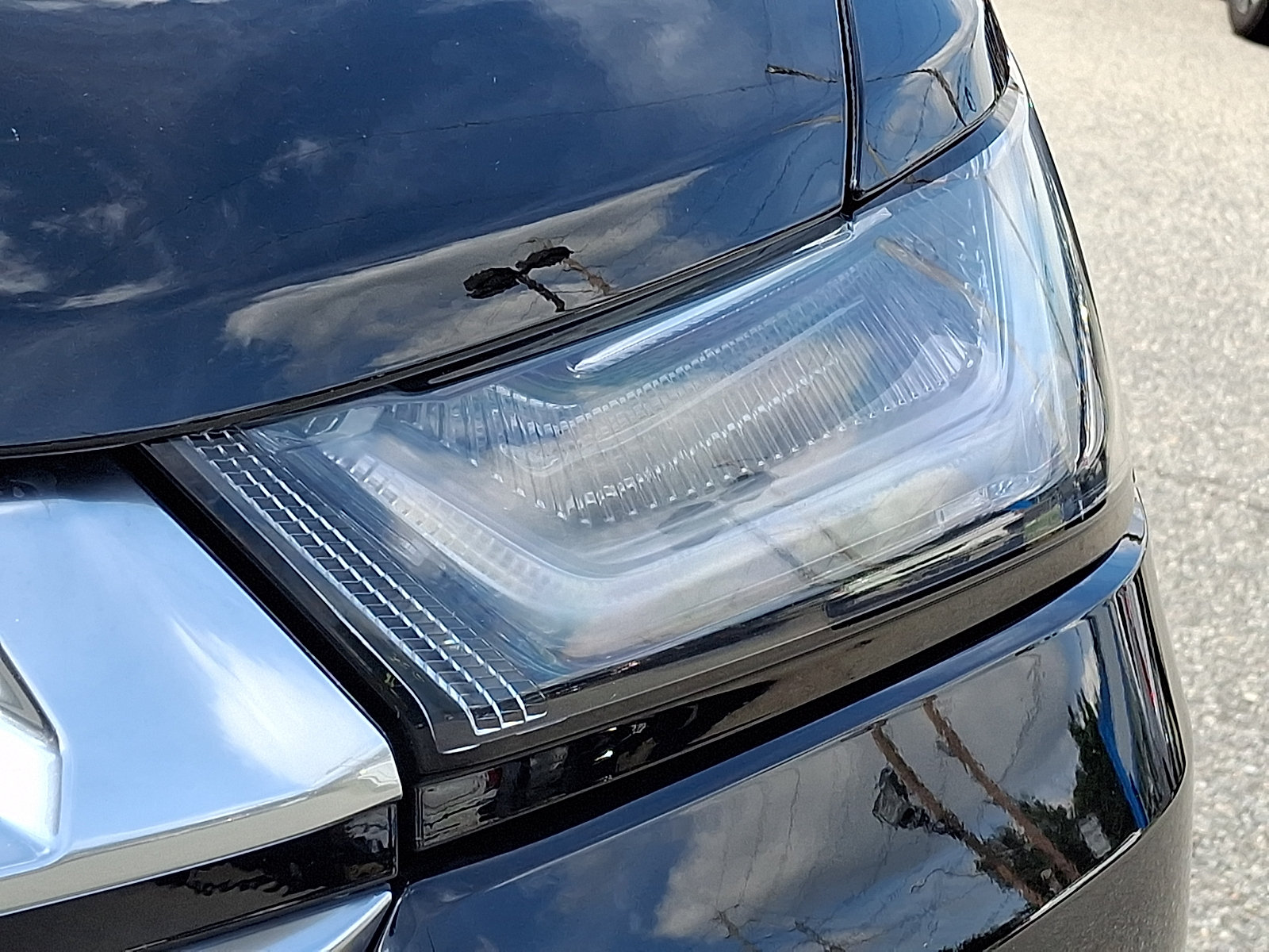 Certified 2023 Chevrolet Traverse Premier FWD image 9