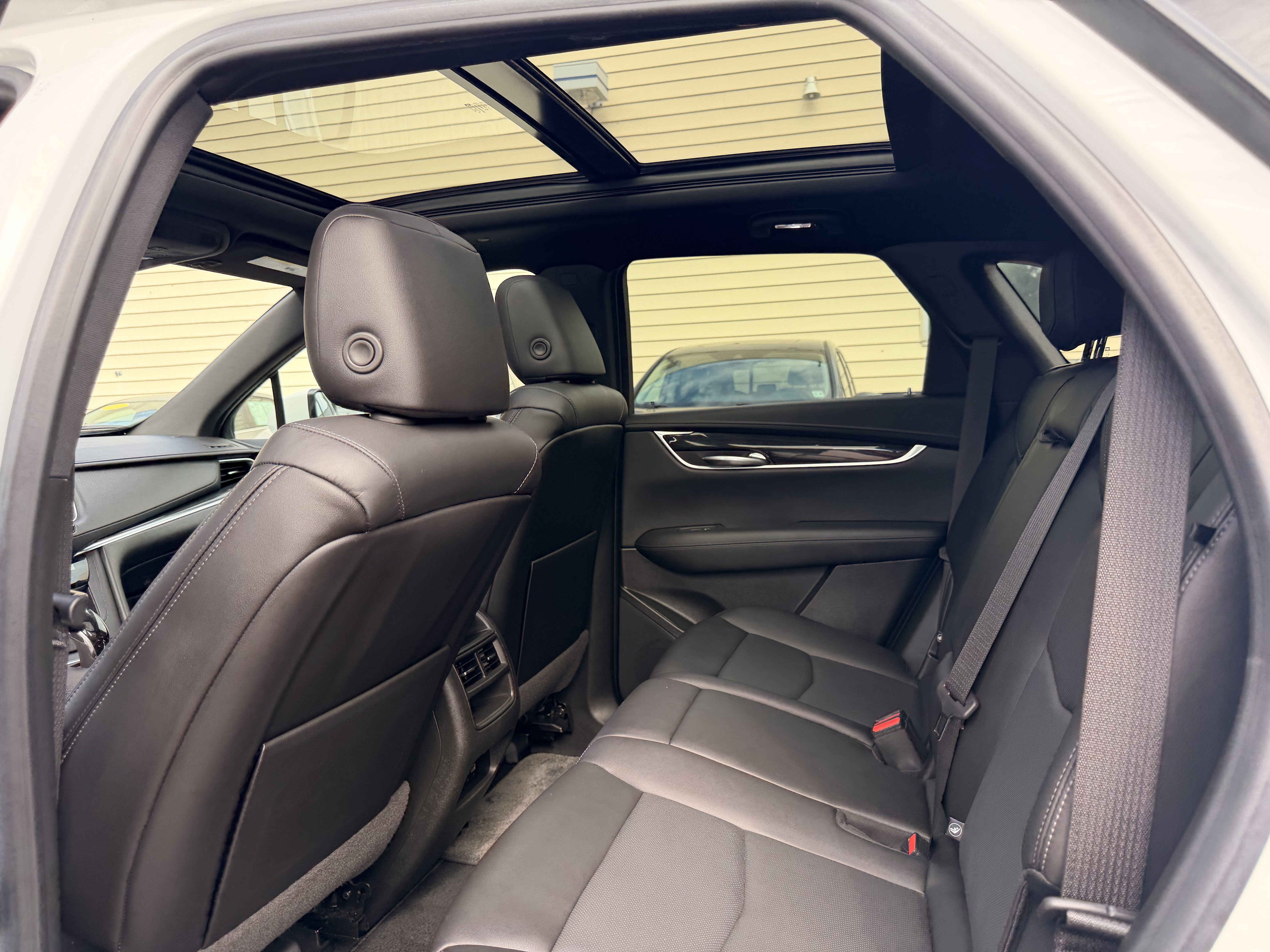 Used 2021 Cadillac XT5 Premium Luxury AWD/4WD image 27