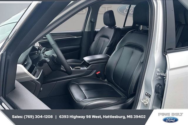 Used 2023 Jeep Grand Cherokee 4WD 4xe image 18