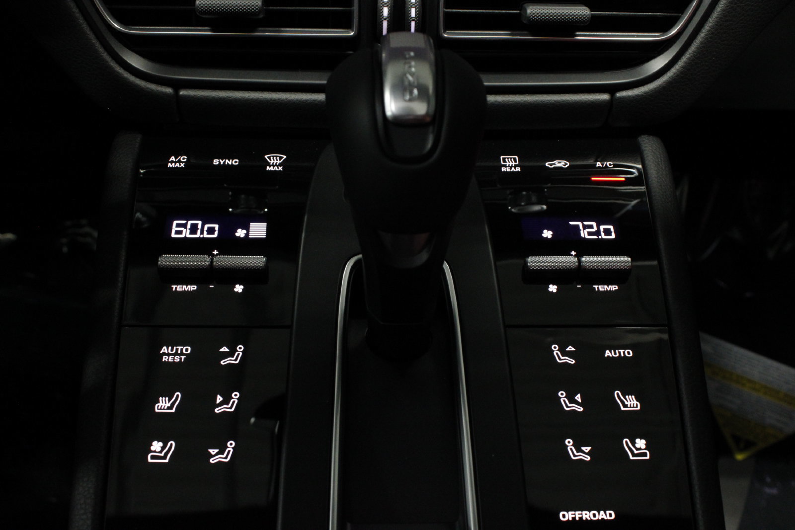 New 2026 Porsche Macan S AWD/4WD image 34