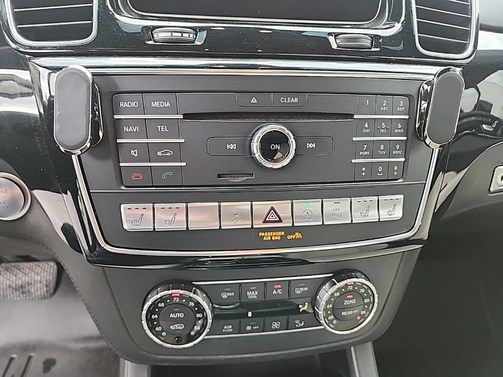 Used 2018 Mercedes-Benz GLS 550 4MATIC image 23