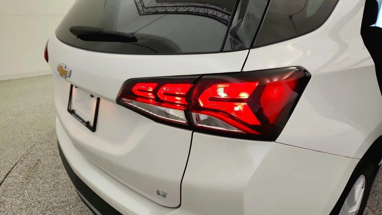 Used 2022 Chevrolet Equinox LT FWD image 33