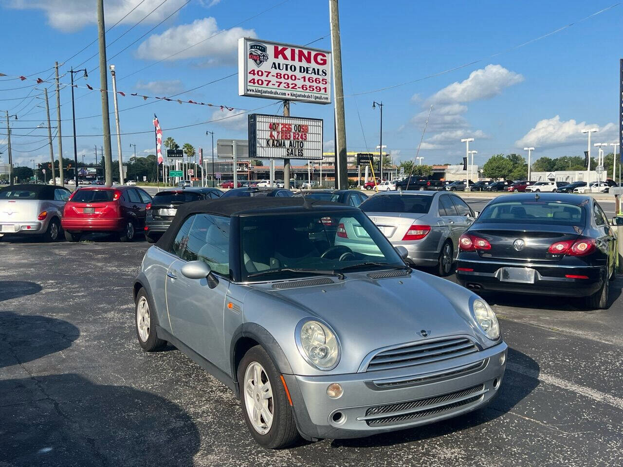Used 2005 MINI Cooper Convertible image 2