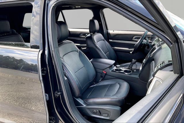 Used 2019 Ford Explorer Sport w/ Equipment Group 401A AWD/4WD image 21