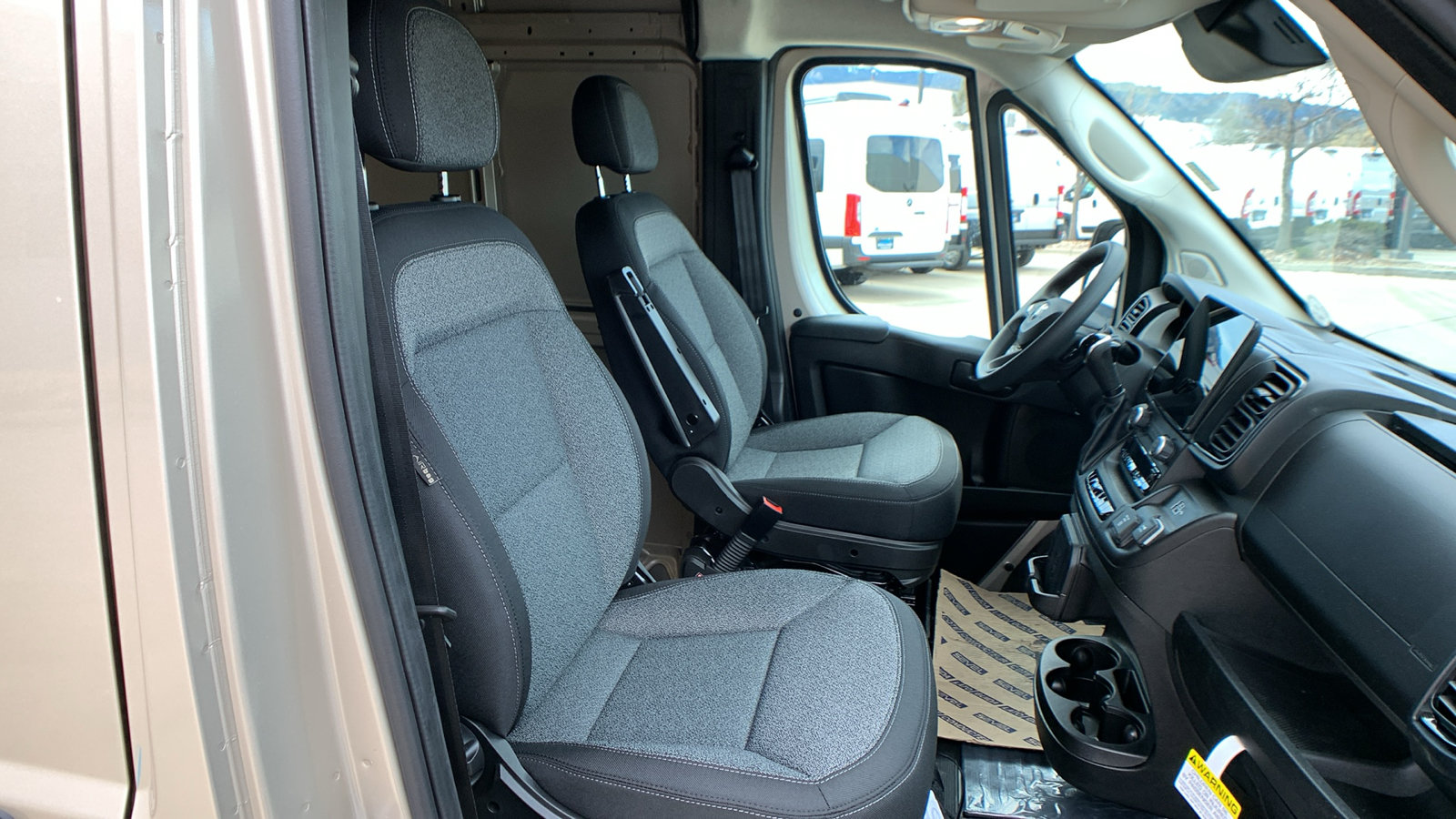 New 2026 RAM ProMaster 2500 w/ Premium Convenience Group FWD image 22