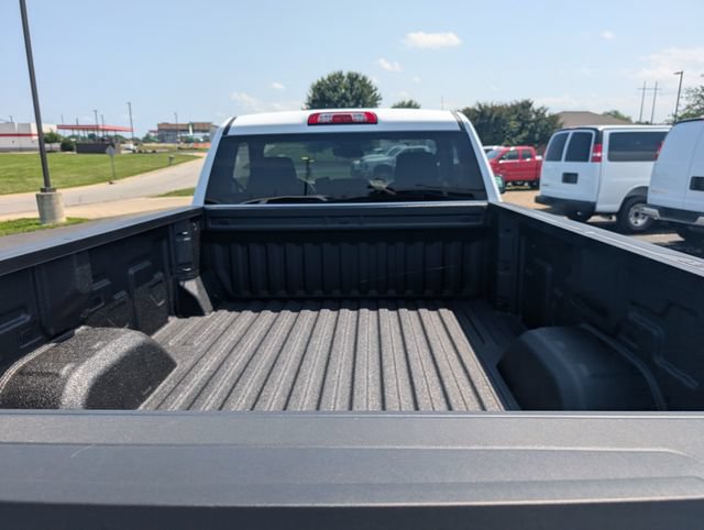 New 2026 Chevrolet Silverado 1500 W/T w/ WT Value Package AWD/4WD image 9