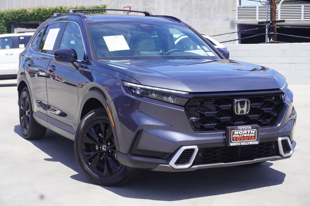 Used 2025 Honda CR-V Sport Touring image 2