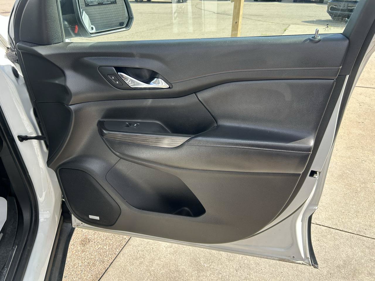 Used 2019 GMC Acadia SLE w/ Driver Alert Package I AWD/4WD image 17