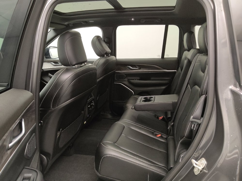 Used 2024 Jeep Grand Cherokee Limited 4xe image 18