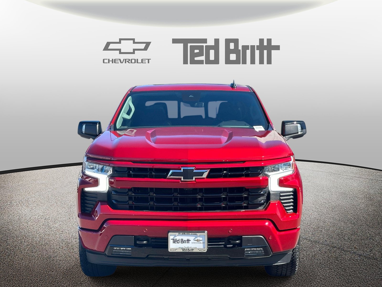 Used 2025 Chevrolet Silverado 1500 RST w/ Convenience Package II AWD/4WD image 2