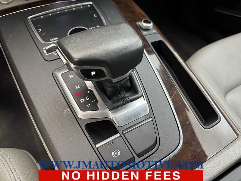 Used 2020 Audi Q5 2.0T Premium Plus AWD/4WD image 31