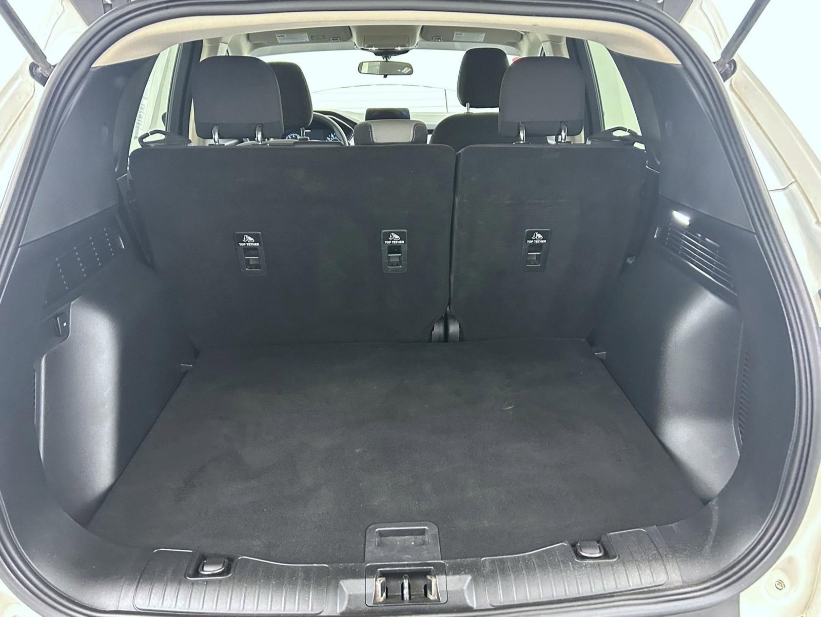 Used 2020 Ford Escape SE image 21