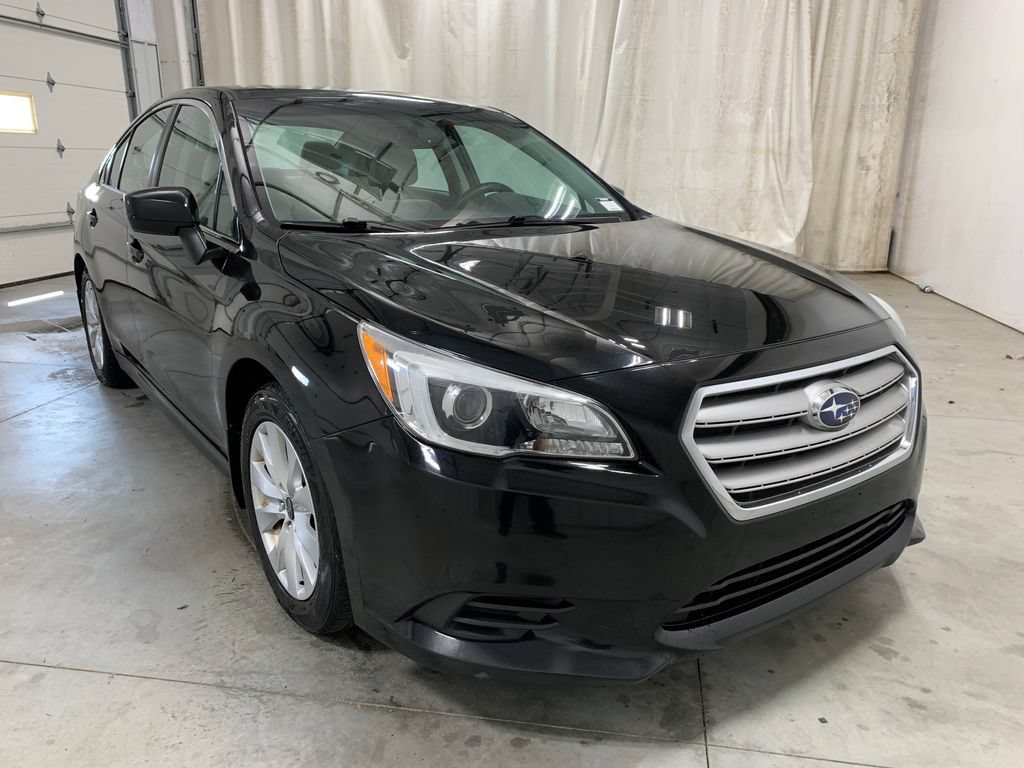 Used 2015 Subaru Legacy 2.5i Premium AWD/4WD image 2