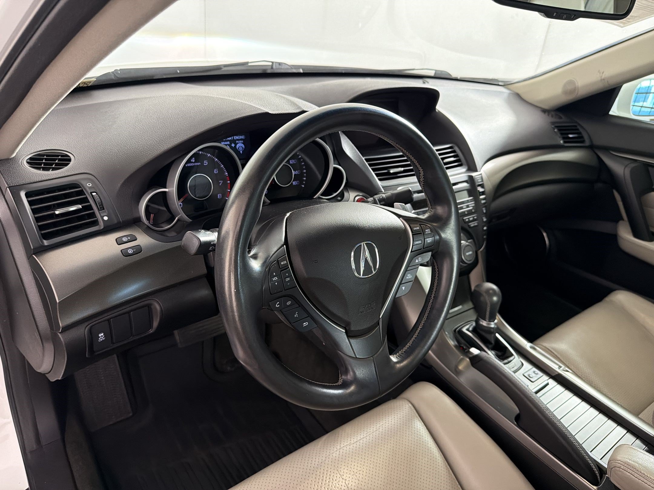 Used 2012 Acura TL SH-AWD image 4