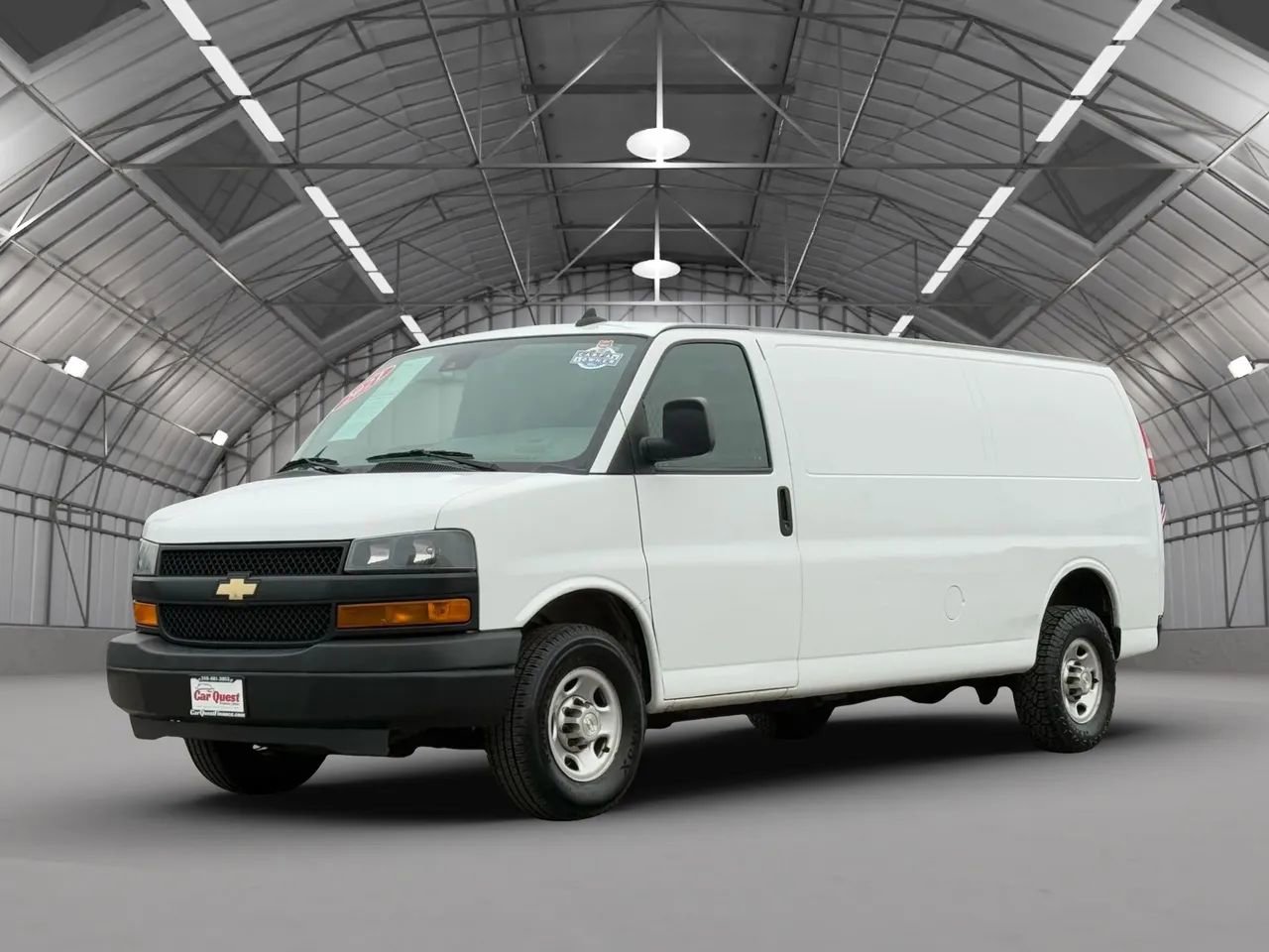Used 2021 Chevrolet Express 2500 Extended image 3