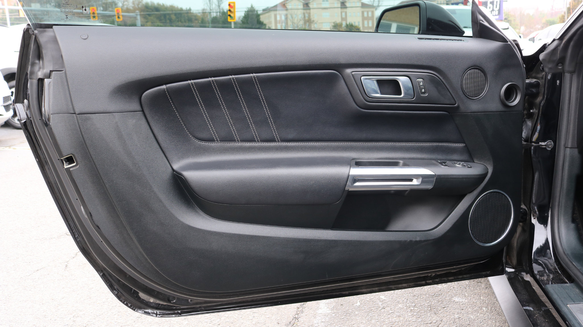 Used 2023 Ford Mustang GT Premium image 10