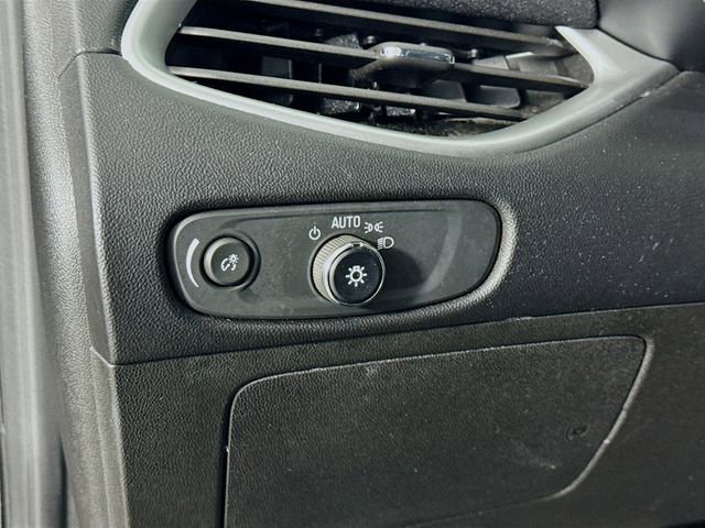 Used 2024 Chevrolet Malibu LT image 10