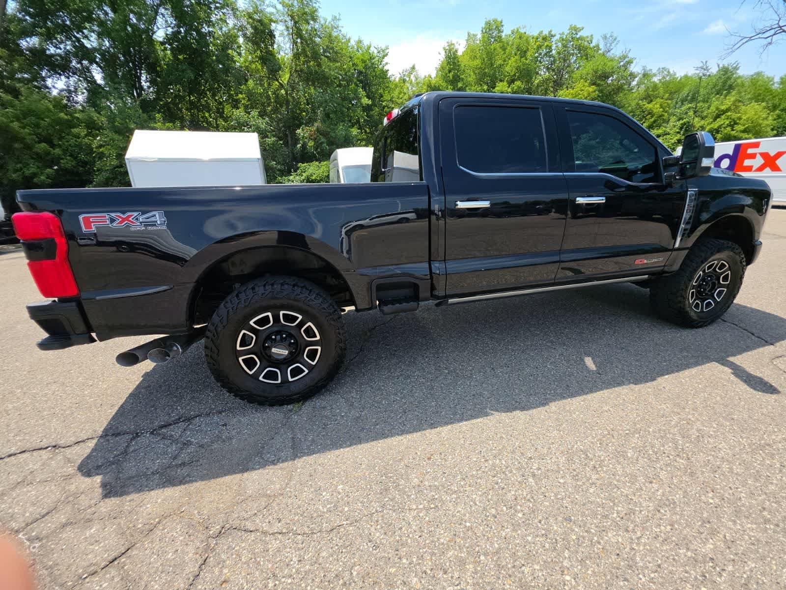 Used 2024 Ford F350 Platinum AWD/4WD image 6