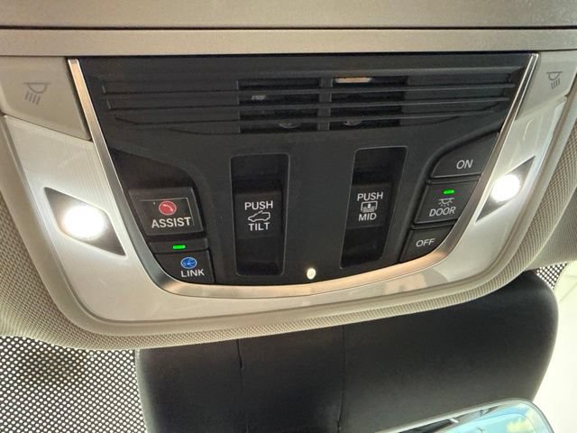 Used 2023 Acura RDX AWD image 26