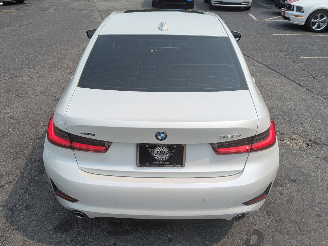 Used 2020 BMW 330i xDrive Sedan w/ Premium Package image 8