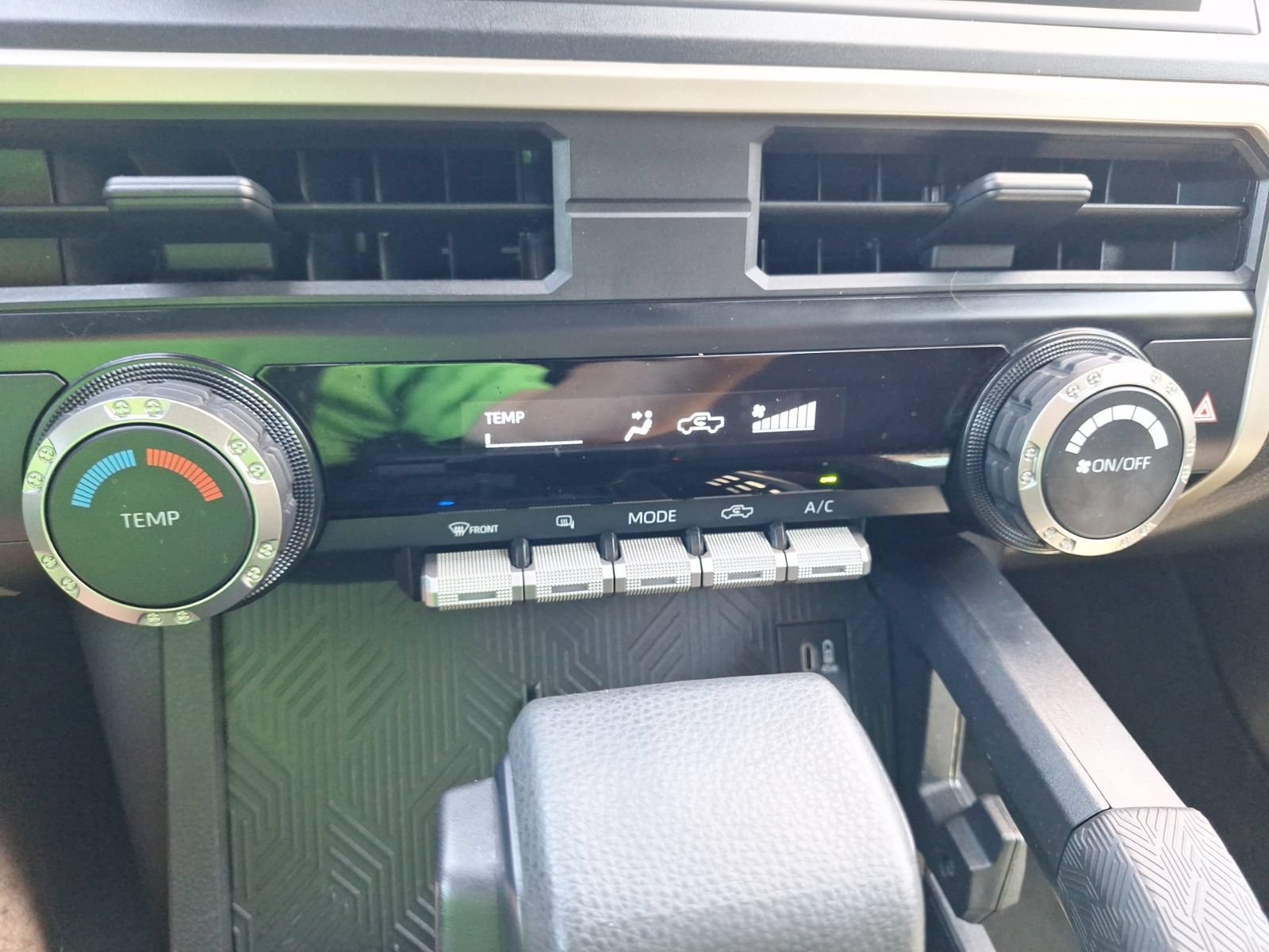 Used 2025 Toyota Tacoma SR RWD image 24