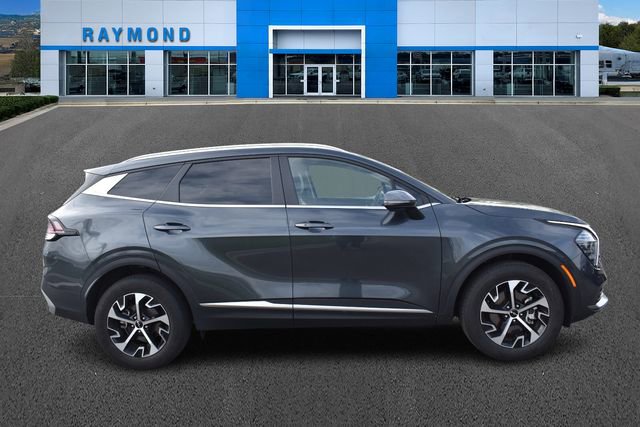 Certified 2024 Kia Sportage EX AWD/4WD image 2