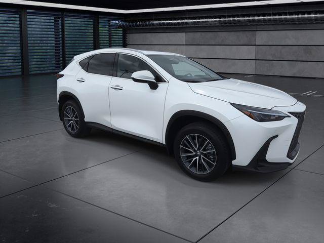 Certified 2025 Lexus NX 250 FWD w/ Towing Package (2000 Lbs) image 2