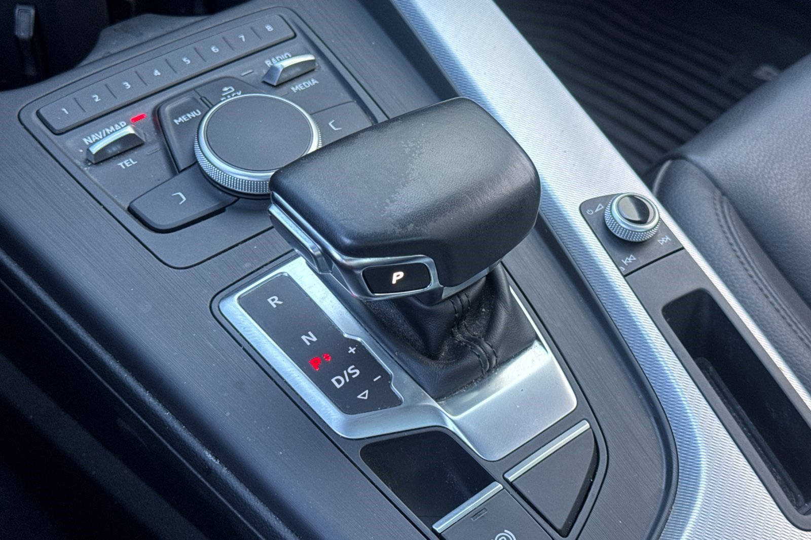 Used 2018 Audi A4 2.0T Ultra Premium Plus image 17