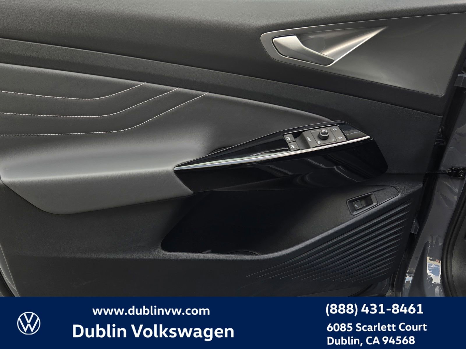 Used 2023 Volkswagen ID.4 Pro S RWD image 10