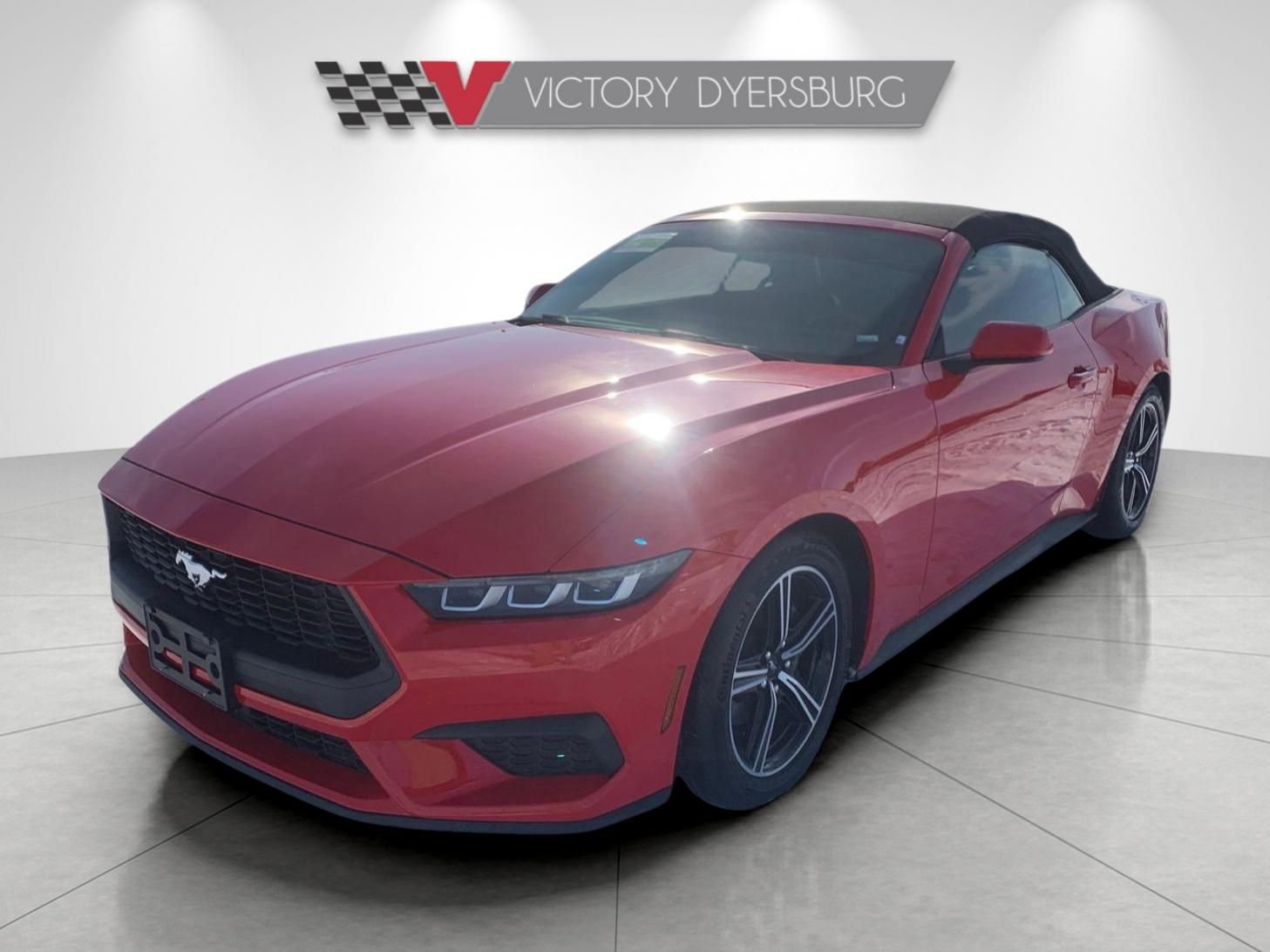 Used 2024 Ford Mustang Premium image 4