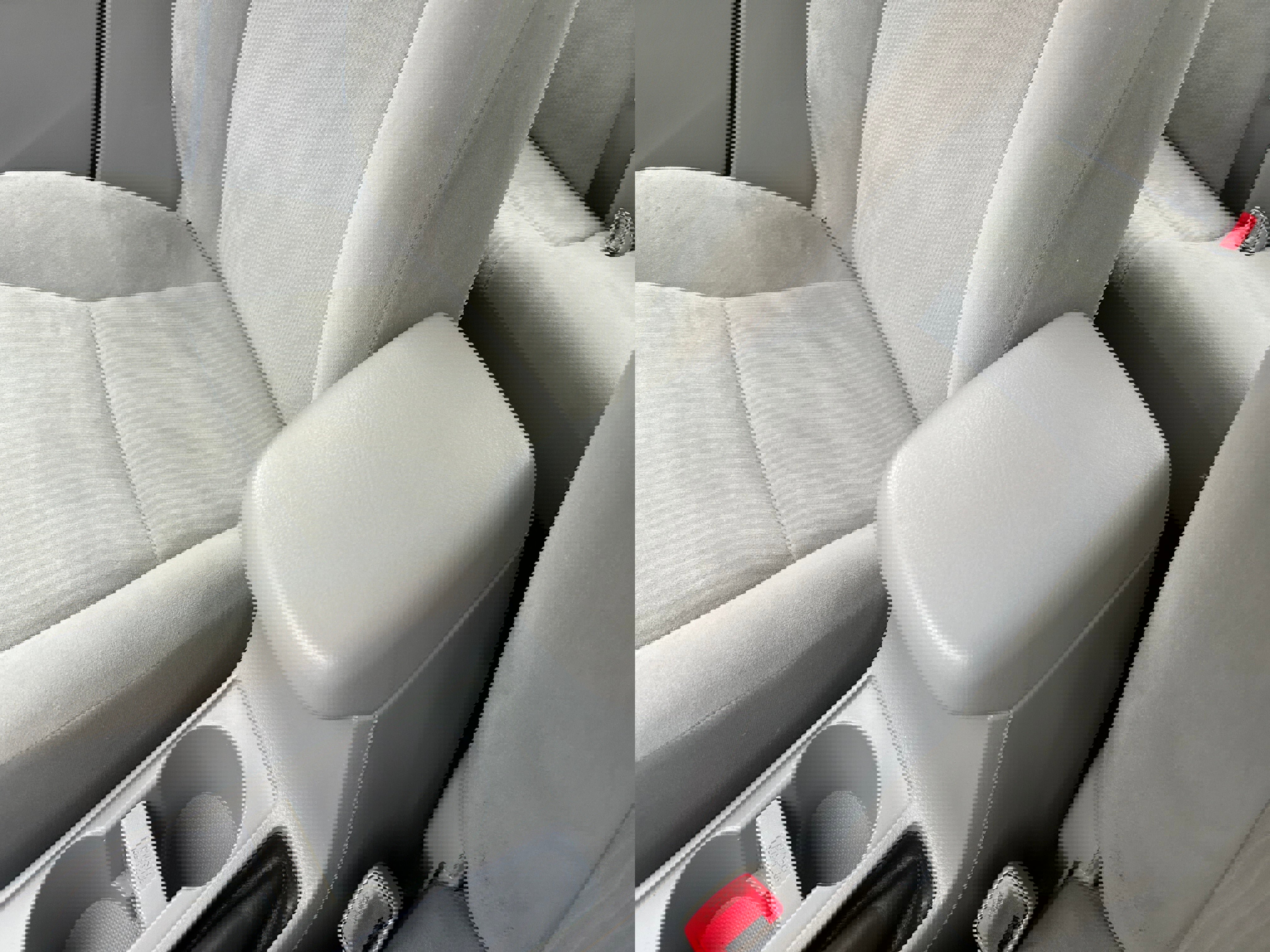 Used 2010 Toyota Corolla image 23