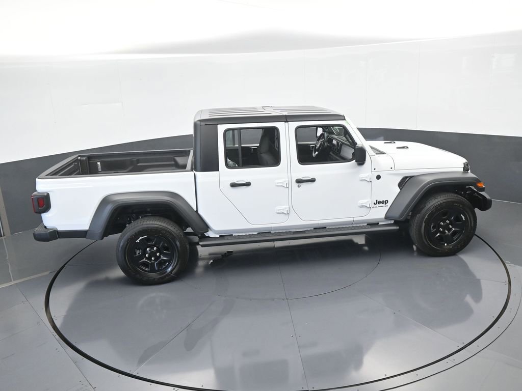 Used 2025 Jeep Gladiator Sport image 48