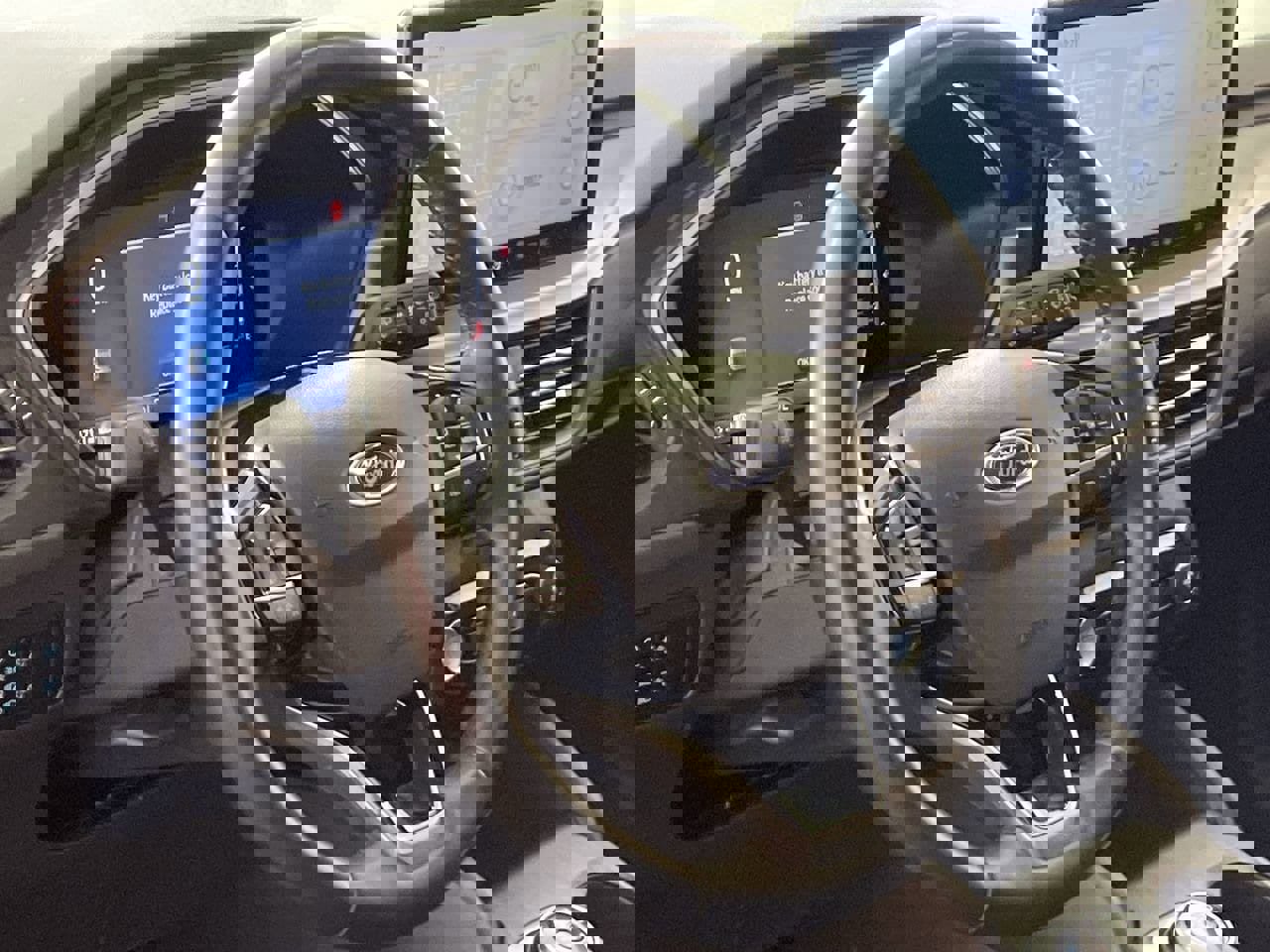 Used 2024 Ford Escape Active w/ Tech Pack #1 image 13