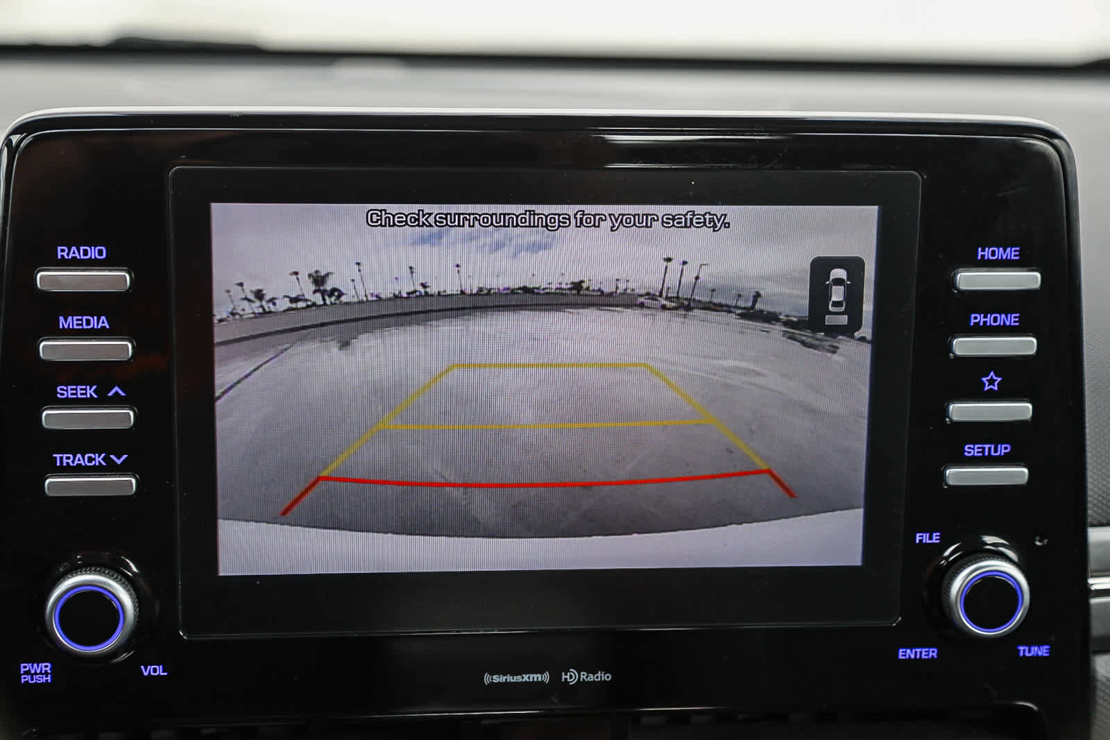 Used 2020 Hyundai Ioniq SE image 20