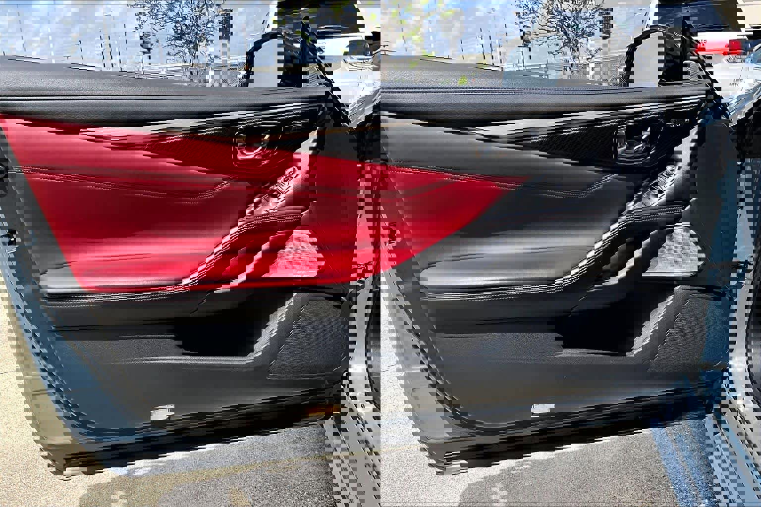 Used 2022 INFINITI Q60 Red Sport 400 w/ Carbon Fiber Package image 19