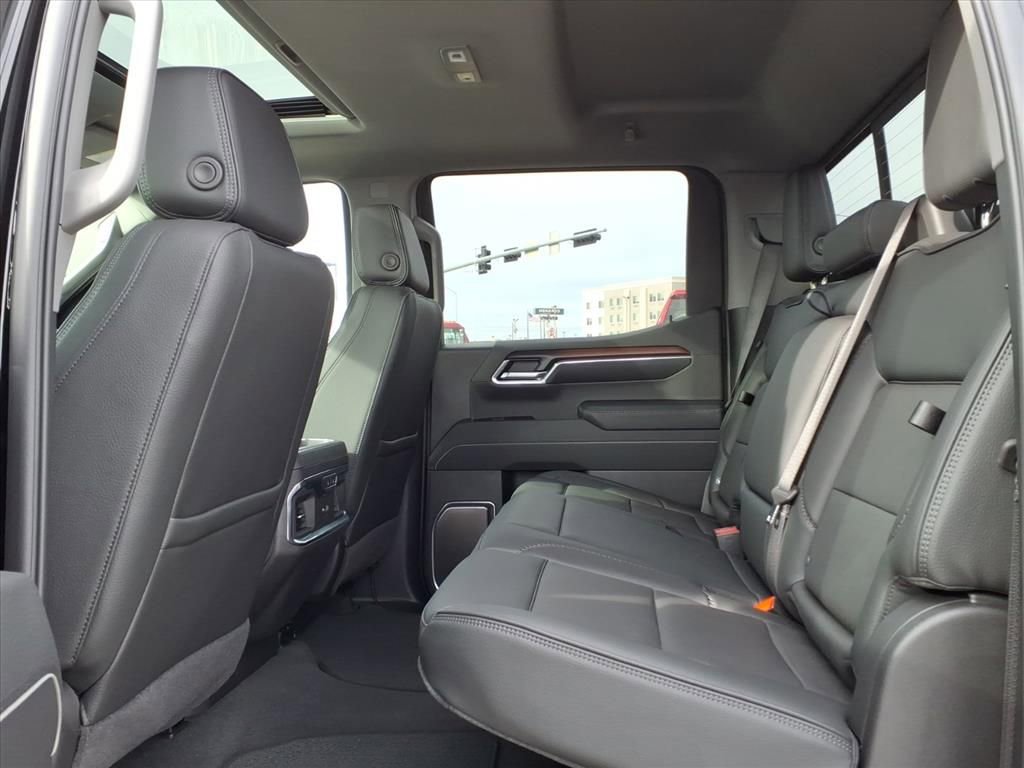 New 2026 GMC Sierra 1500 Denali w/ Denali Reserve Package image 11
