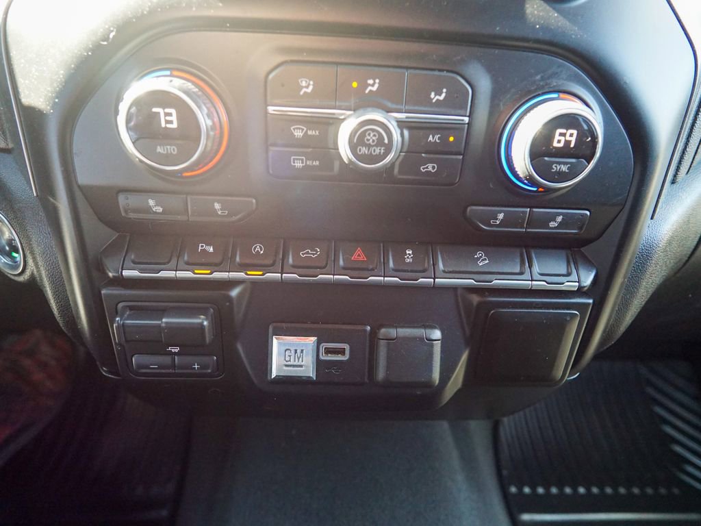 Used 2019 Chevrolet Silverado 1500 LT w/ All-Star Edition image 26