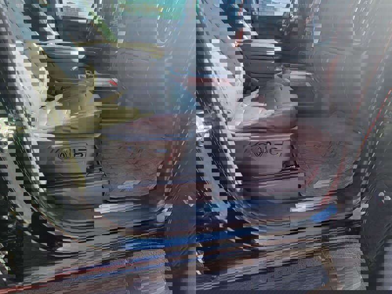 Used 2020 Chevrolet Silverado 2500 LTZ w/ LTZ Premium Package image 12