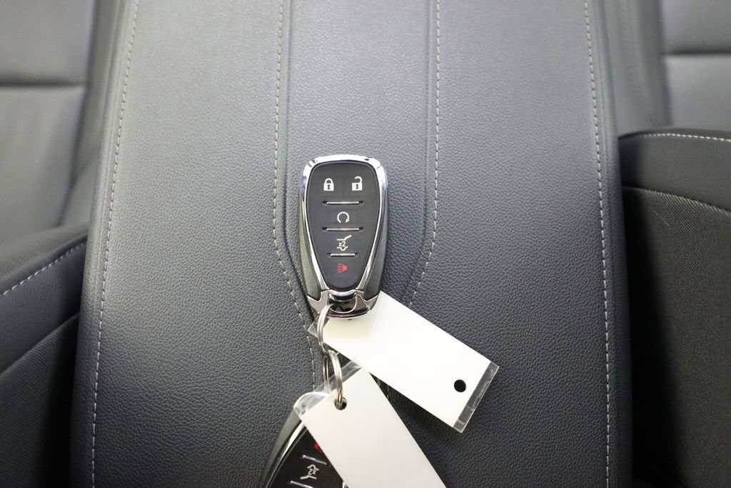 Used 2019 Chevrolet Traverse LT w/ LT Premium Package image 27