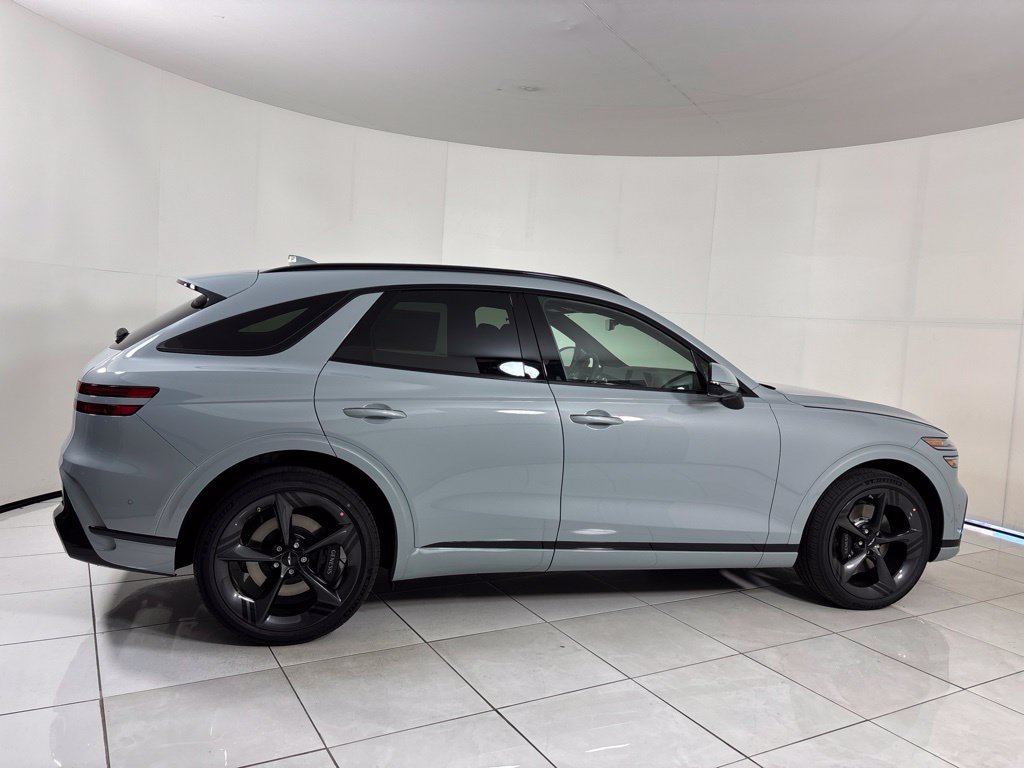 New 2027 Genesis GV70 2.5T Sport Prestige AWD/4WD image 7