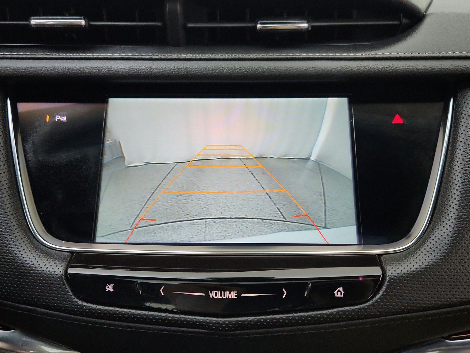 Used 2017 Cadillac XT5 Luxury w/ Driver Awareness Package FWD image 21