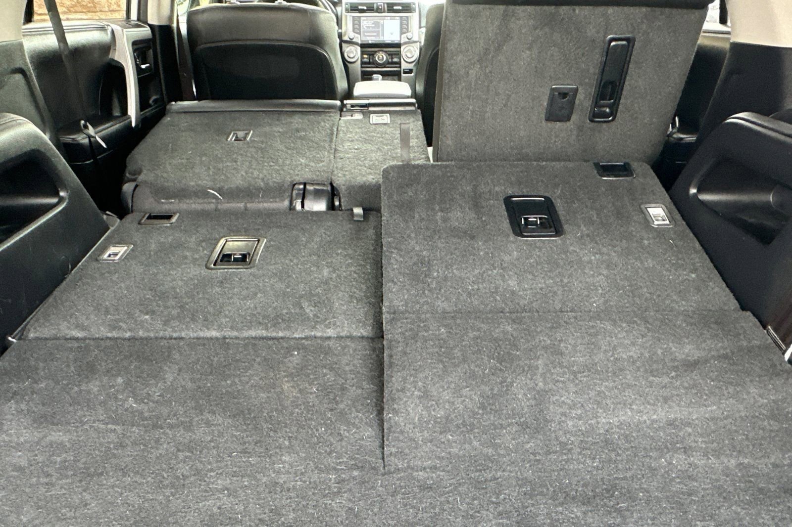 Used 2020 Toyota 4Runner SR5 Premium image 17